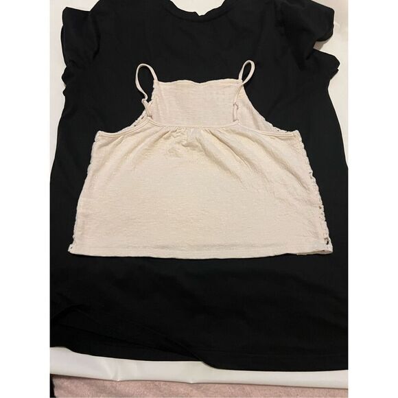 Love on a hanger cream crochet tank top - Picture 2 of 5